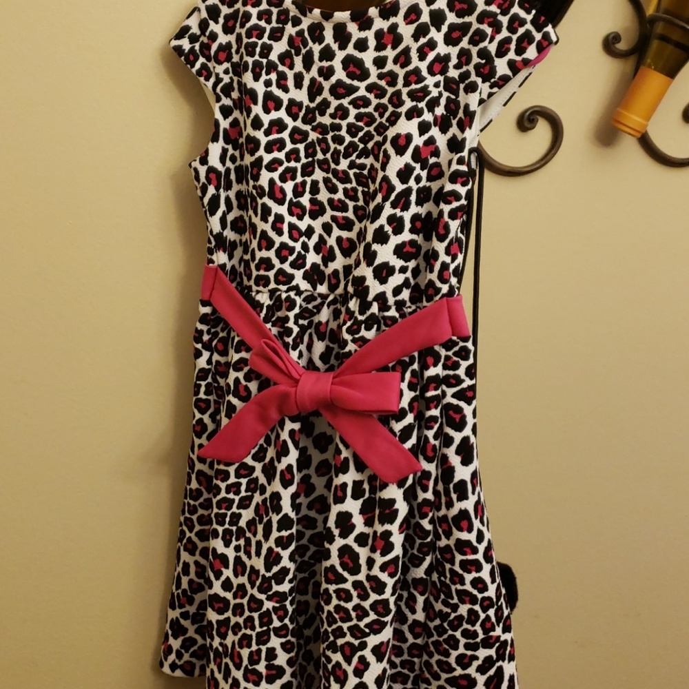 Dress - Picture 4 of 4